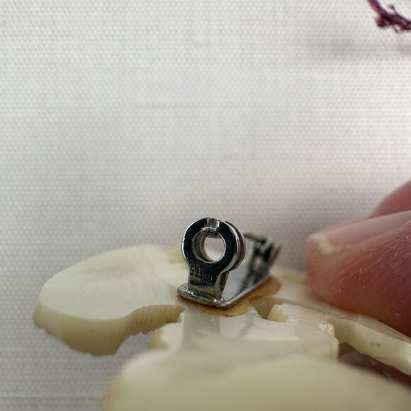 Vintage Carved Mother Of Pearl Rooster Brooch 2 5/8" - Picture 9 of 10